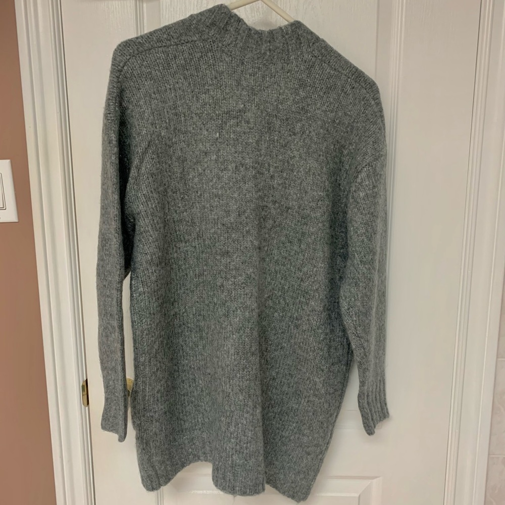Grey Cardigan - Picture 2 of 4